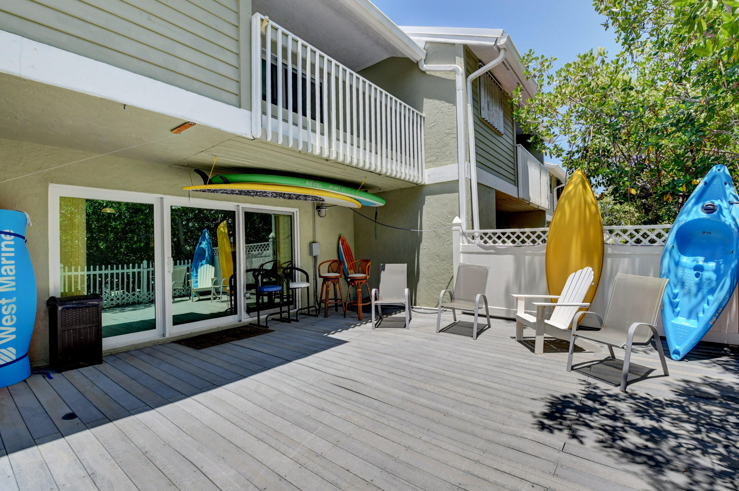 646 Mariners Way Boynton Beach, FL 33435 - Photo 32 of 49 Large Deck