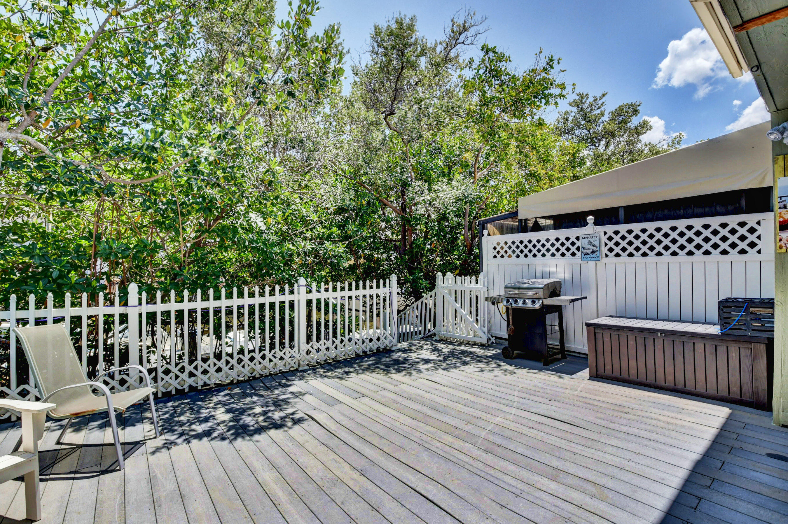 646 Mariners Way Boynton Beach, FL 33435 - Photo 7 of 49 Fenced Deck