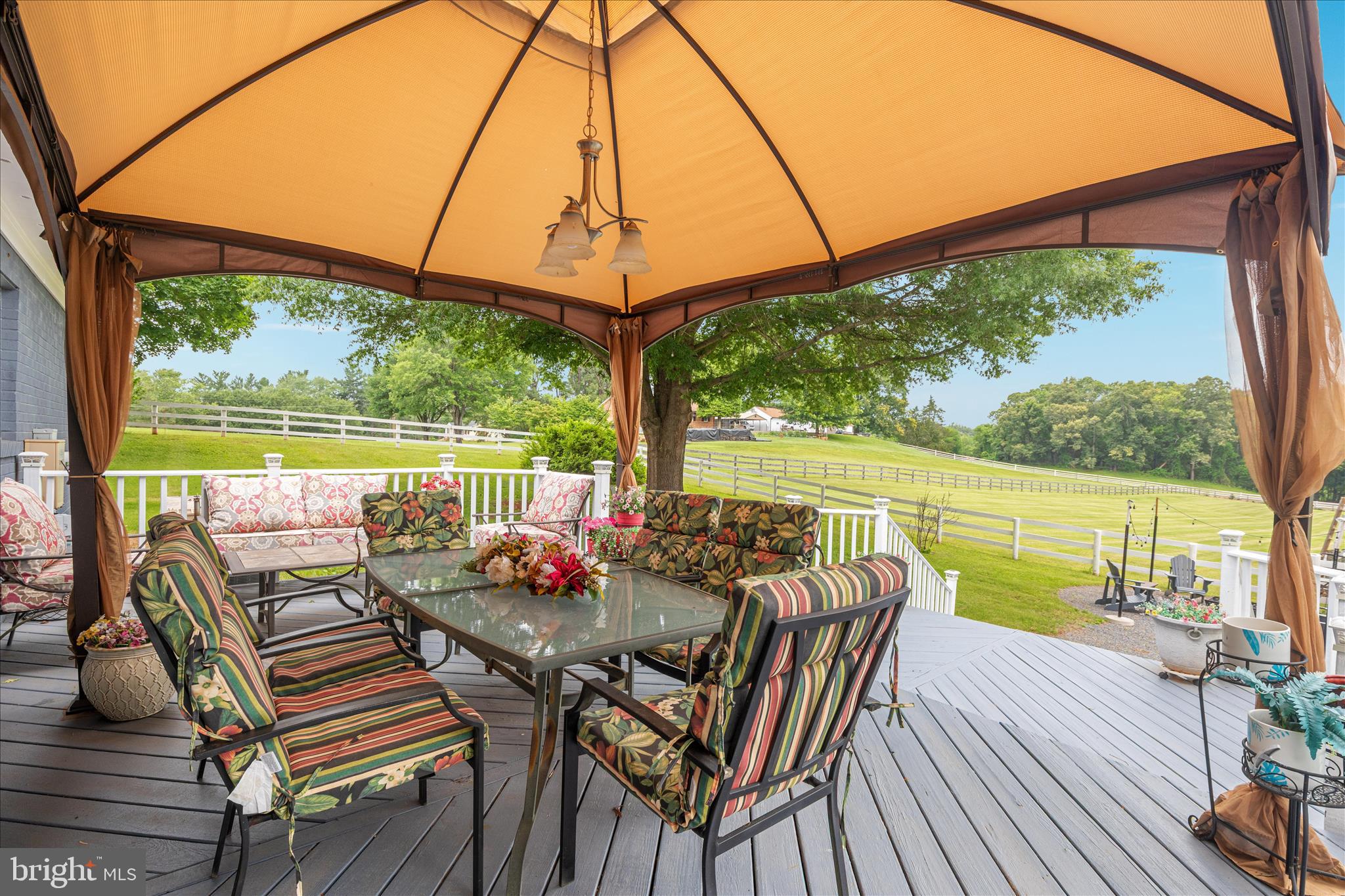 9189 Lees Ridge Road Warrenton, VA 20186 - Photo 46 of 80 Balcony