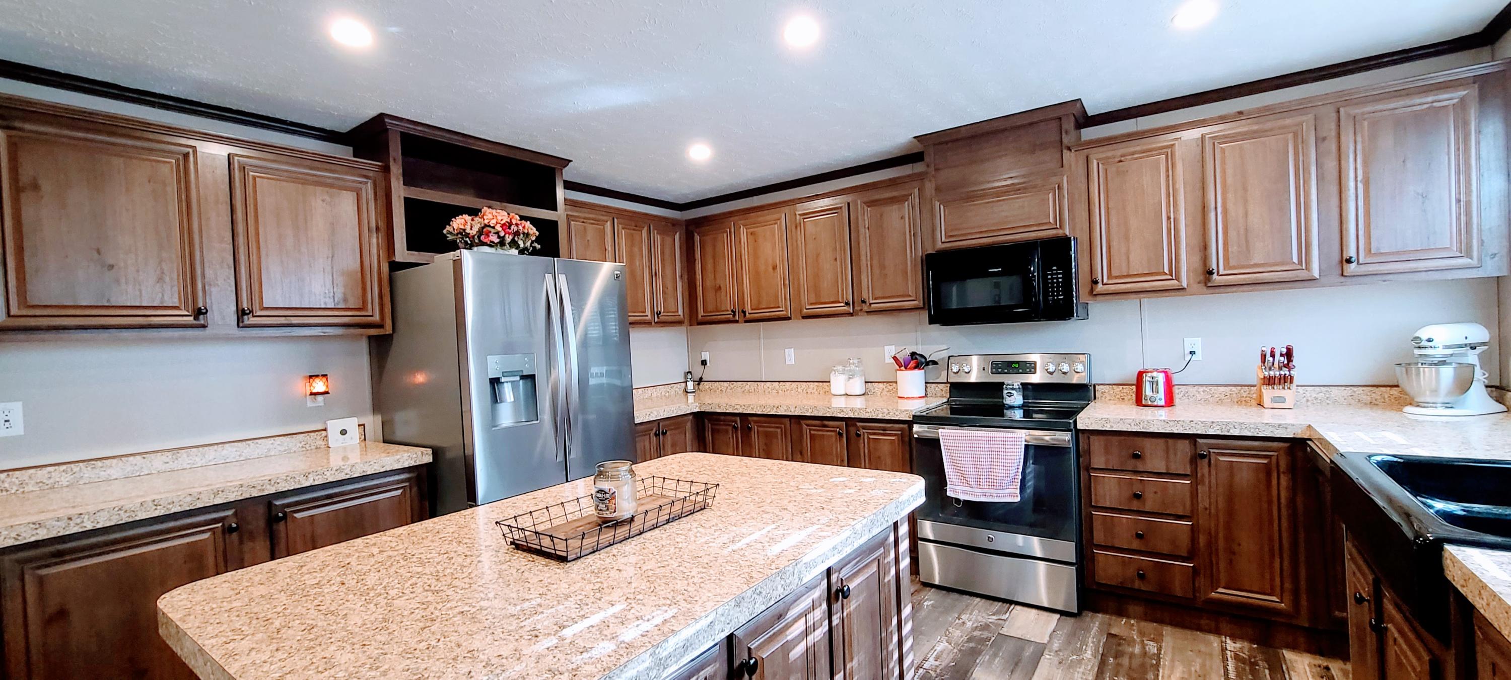 429 Pea Ridge Road Sunbright, TN 37872 - Photo 2 of 38 Kitchen