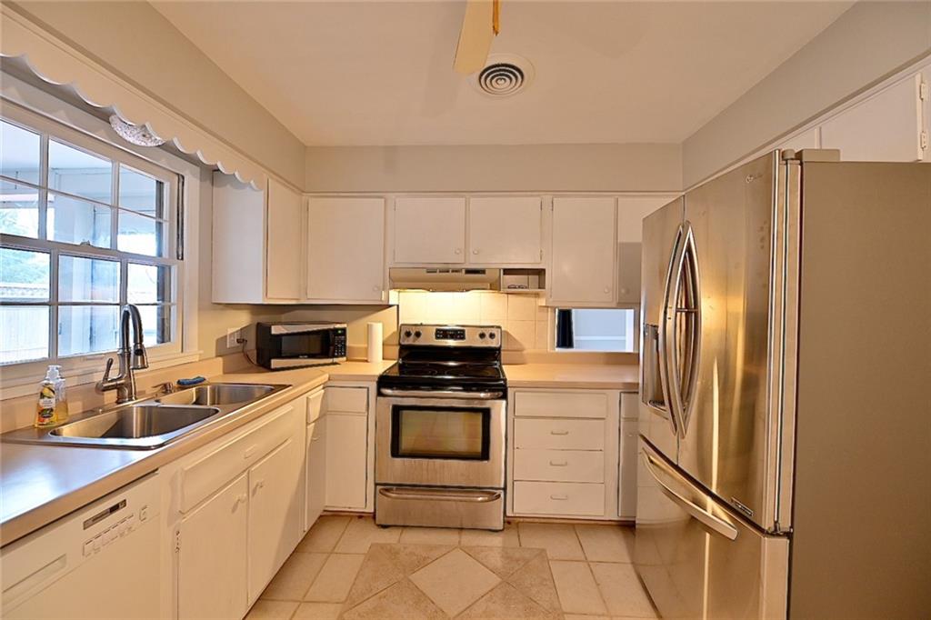 66 Bennett Road Carmel, IN 46032 - Photo 25 of 56 Gallery Image 25