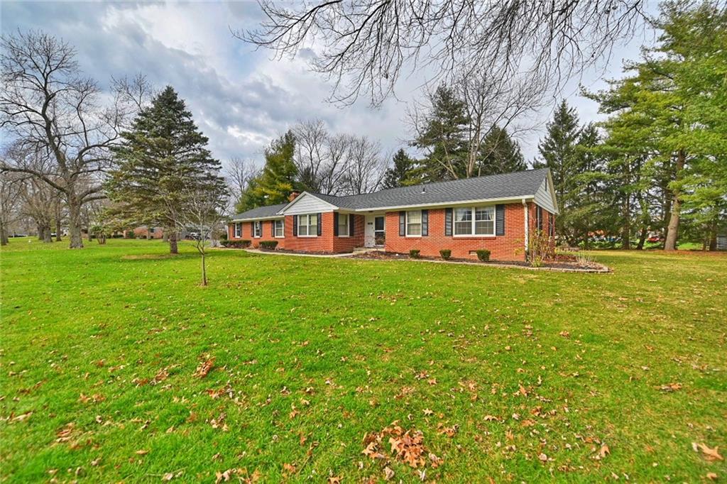 66 Bennett Road Carmel, IN 46032 - Photo 5 of 56 Gallery Image 5