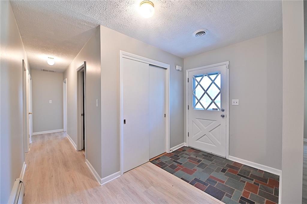 66 Bennett Road Carmel, IN 46032 - Photo 6 of 56 Gallery Image 6