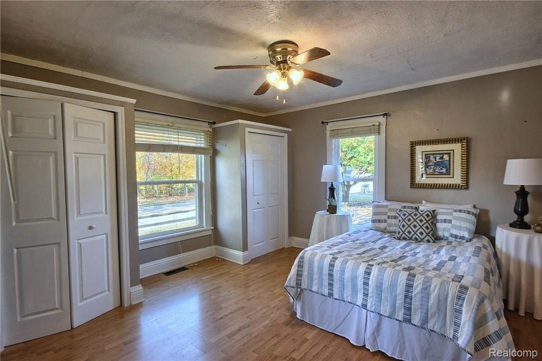 27951 Waltz Road New Boston, MI 48164 - Photo 11 of 23 Master_Bedroom.jpg
