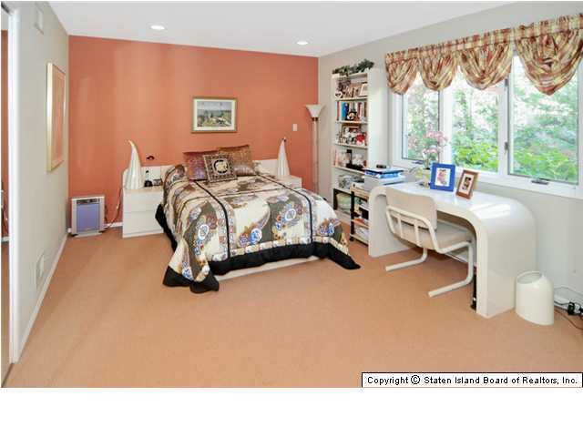 761 Sheldon Avenue Staten Island, NY 10312 - Photo 16 of 20 Additional Photo