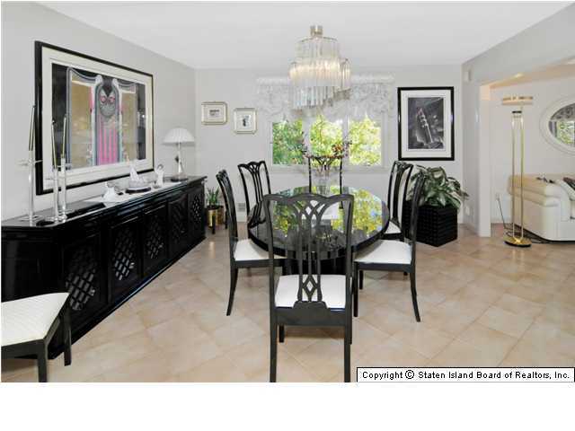 761 Sheldon Avenue Staten Island, NY 10312 - Photo 9 of 20 Additional Photo