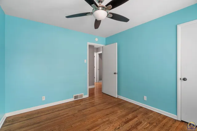 $195,000 | 1530 Southwest Wayne Avenue, Topeka, KS 66604