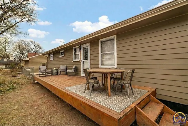 $195,000 | 1530 Southwest Wayne Avenue, Topeka, KS 66604