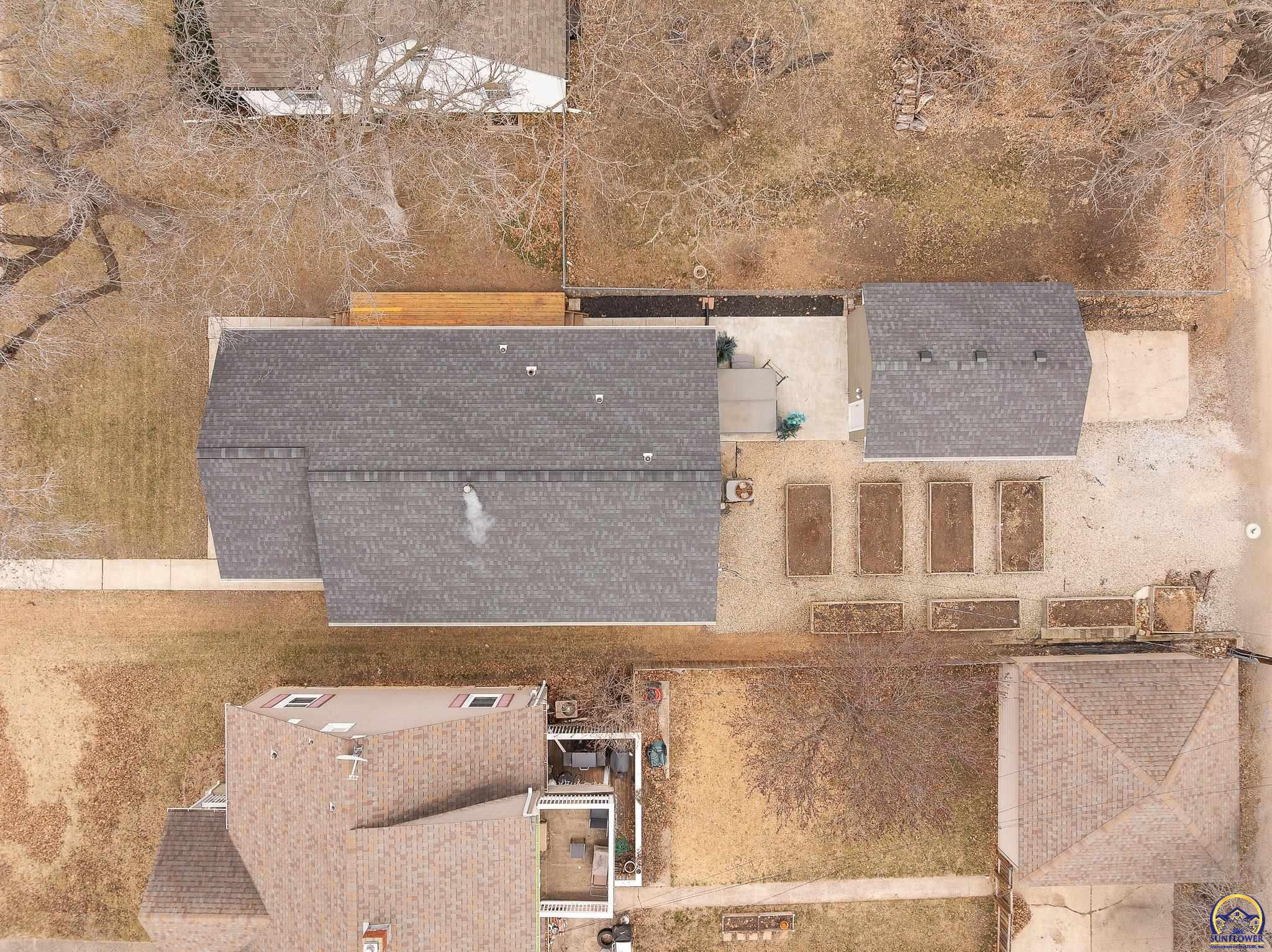 1530 Southwest Wayne Avenue Topeka, KS 66604 - Photo 35 of 41