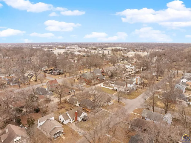 $195,000 | 1530 Southwest Wayne Avenue, Topeka, KS 66604