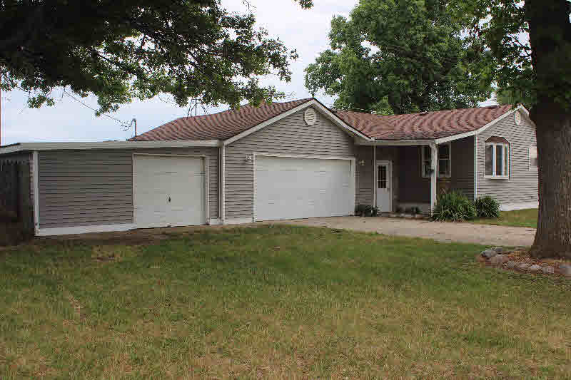 8084 Highway 25 Akron, MI 48701 - Photo 1 of 10