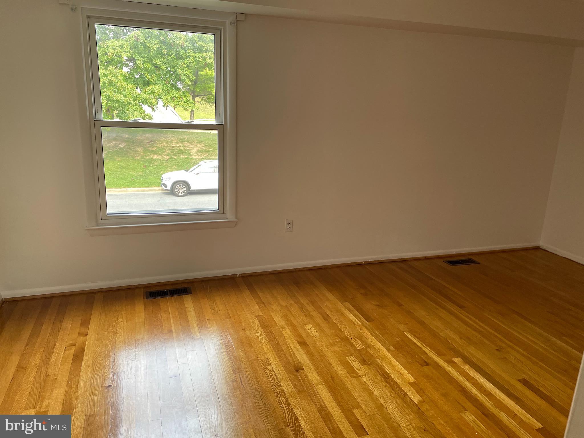 9108 Canterbury Riding, Unit 128 Laurel, MD 20723 - Photo 4 of 10