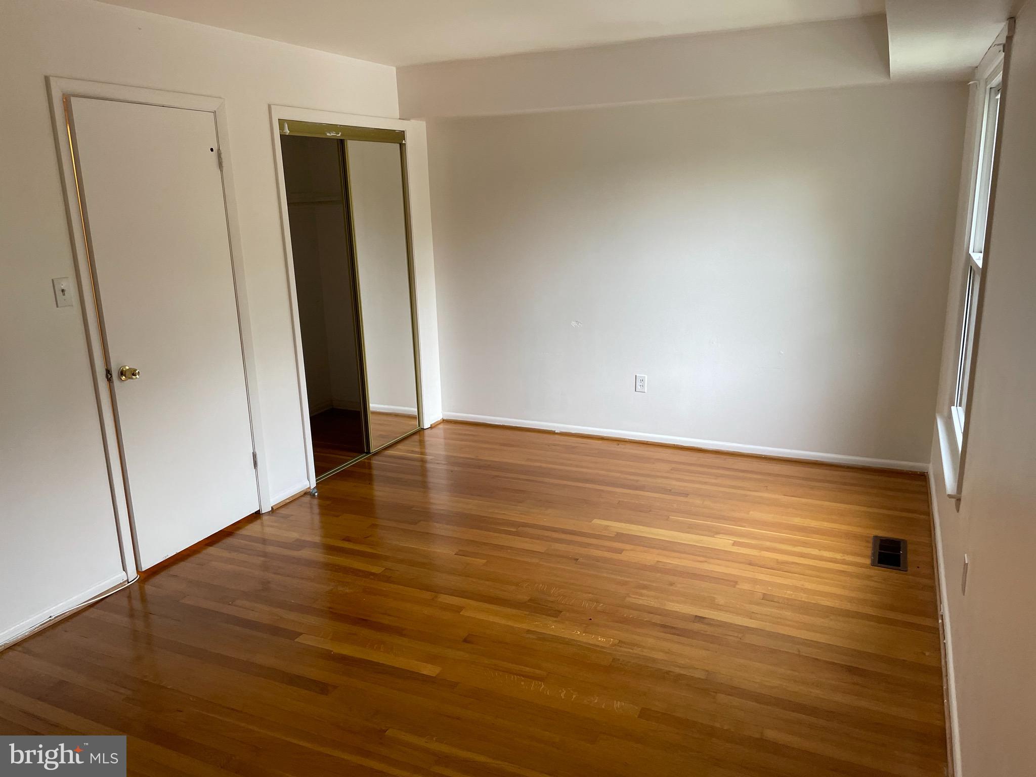 9108 Canterbury Riding, Unit 128 Laurel, MD 20723 - Photo 5 of 10