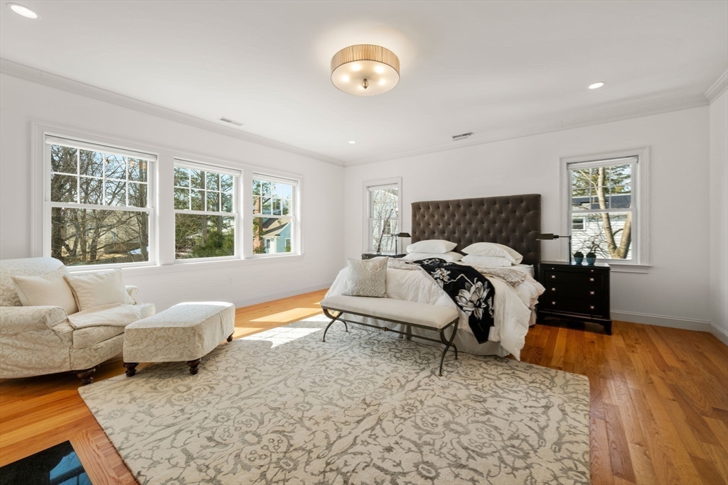 8 Lake Street Lexington, MA 02421 - Photo 13 of 33