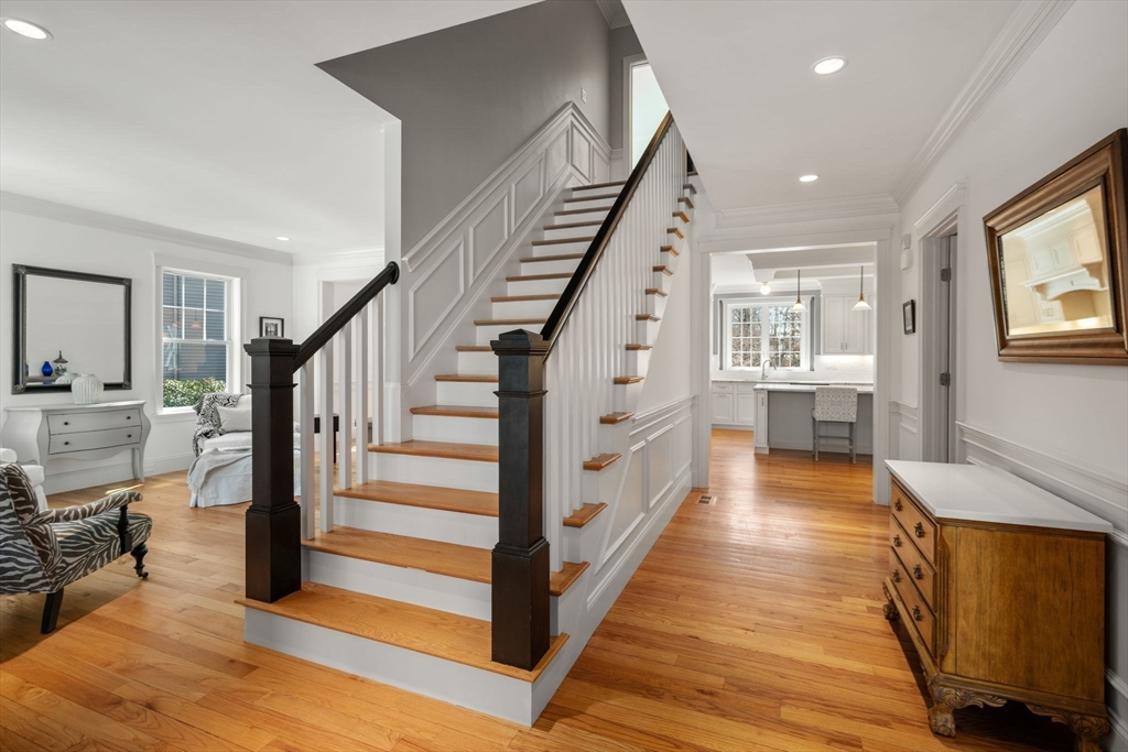 8 Lake Street Lexington, MA 02421 - Photo 3 of 33