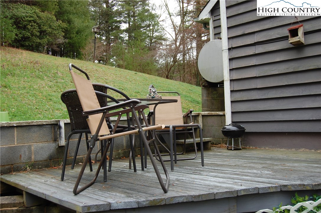 1698 Dewitt Road Sparta, NC 28675 - Photo 21 of 25 Gallery Image 21