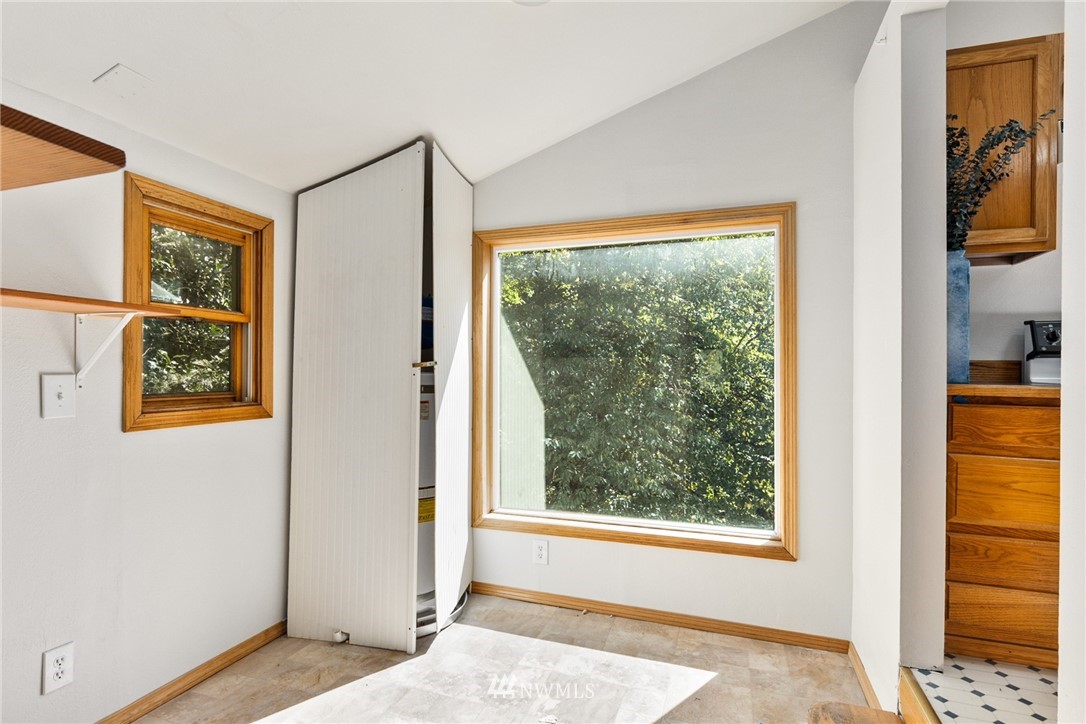 3313 Southeast 7th Street Renton, WA 98058 - Photo 17 of 29