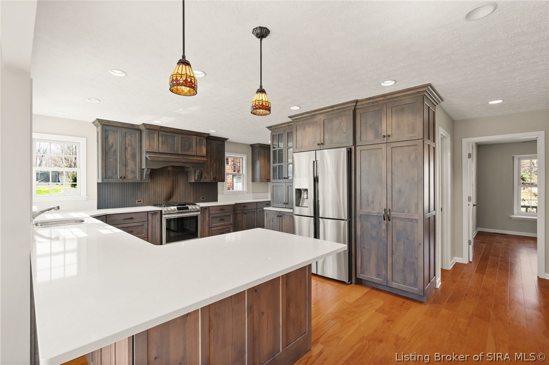 5320 Buttontown Road Georgetown, IN 47122 - Photo 25 of 69 Bar and seating area