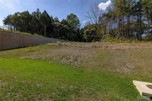 $368,000 | 3135 White Pine Drive, Imperial, MO 63052