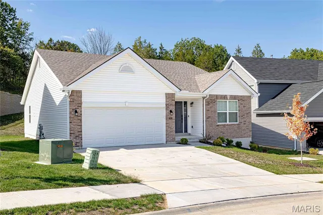 $368,000 | 3135 White Pine Drive, Imperial, MO 63052
