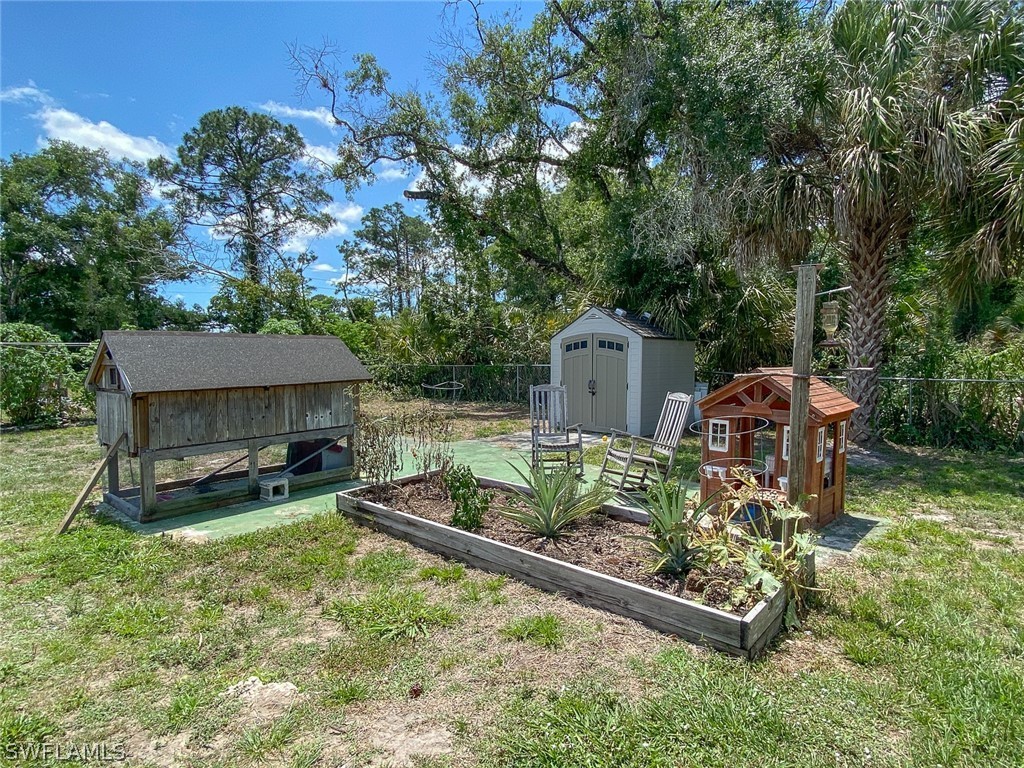 2440 Herzog Road Alva, FL 33920 - Photo 22 of 33 Gallery Image 22