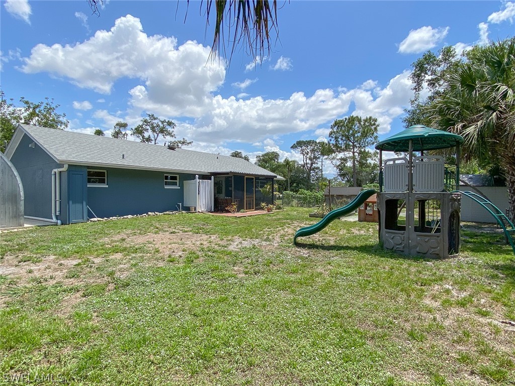 2440 Herzog Road Alva, FL 33920 - Photo 24 of 33 Gallery Image 24