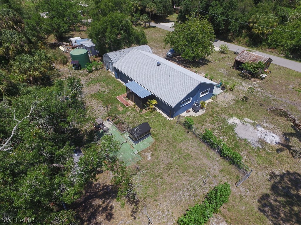 2440 Herzog Road Alva, FL 33920 - Photo 32 of 33 Gallery Image 32