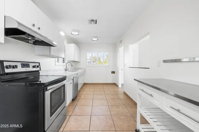 $485,000 | 457 West Mulberry Drive, Phoenix, AZ 85013