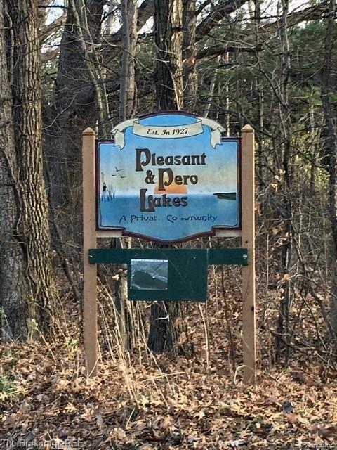 2095 Miles Road Lapeer, MI 48446 - Photo 18 of 32 IMG_1136.jpg