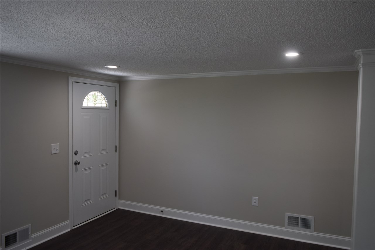 520 Mayo Road Cowpens, SC 29330 - Photo 10 of 33