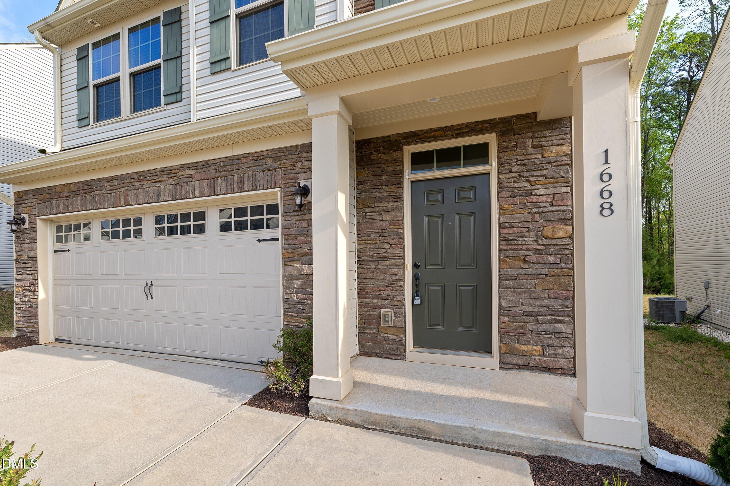 1668 Ripley Woods Street Wake Forest, NC 27587 - Photo 4 of 45 05-1668 Ripley Woods _6188