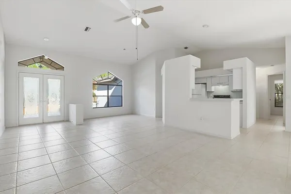 $359,900 | 1724 East McKinley Street, Hernando, FL 34442