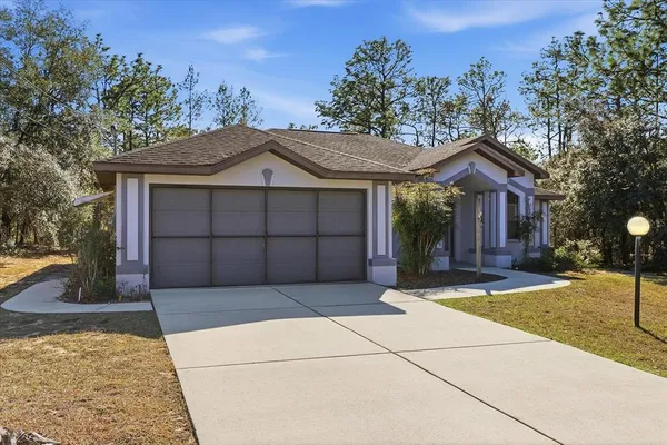 $359,900 | 1724 East McKinley Street, Hernando, FL 34442
