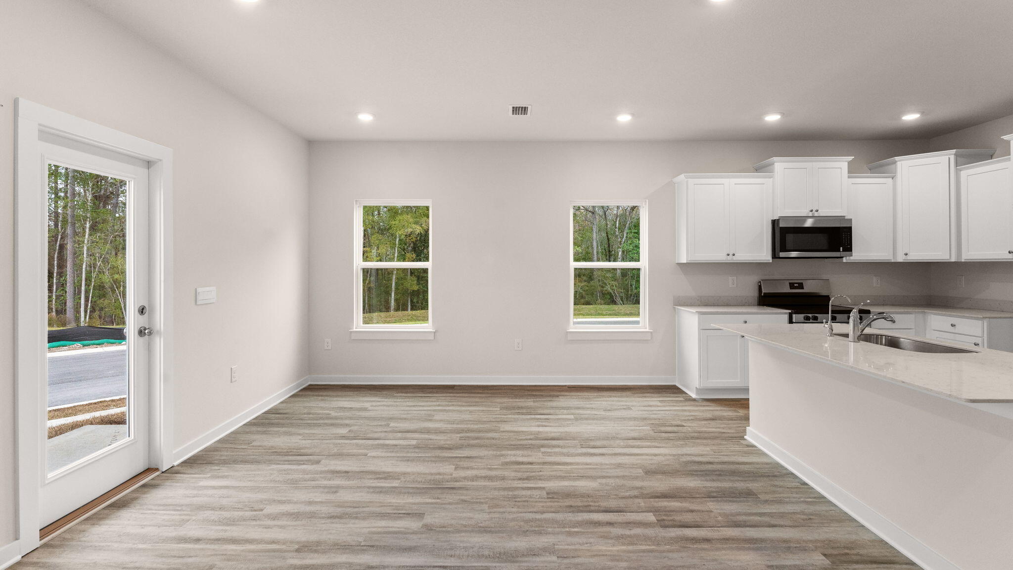 30 Rudder Lane Freeport, FL 32439 - Photo 14 of 31 14-web-or-mls-10 Rudder Ln-14
