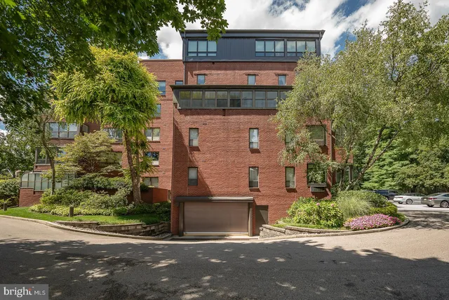 $1,400,000 | 101 Cheswold Lane, Unit 3A, Haverford, PA 19041