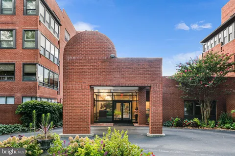 $1,400,000 | 101 Cheswold Lane, Unit 3A, Haverford, PA 19041