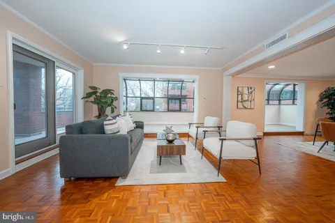 $1,400,000 | 101 Cheswold Lane, Unit 3A, Haverford, PA 19041