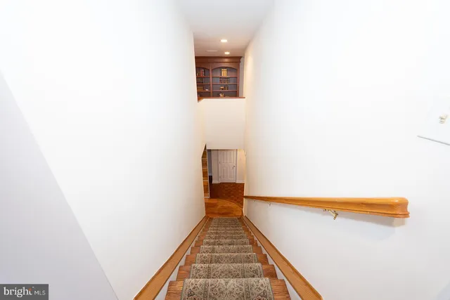 $1,400,000 | 101 Cheswold Lane, Unit 3A, Haverford, PA 19041