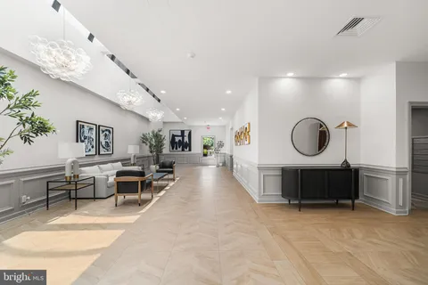 $1,400,000 | 101 Cheswold Lane, Unit 3A, Haverford, PA 19041