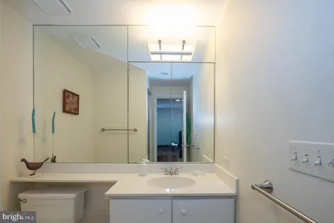 $1,400,000 | 101 Cheswold Lane, Unit 3A, Haverford, PA 19041