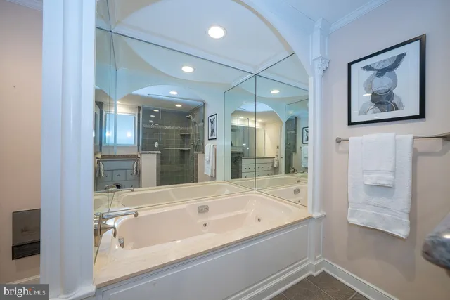 $1,400,000 | 101 Cheswold Lane, Unit 3A, Haverford, PA 19041