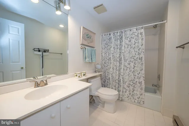 $1,400,000 | 101 Cheswold Lane, Unit 3A, Haverford, PA 19041