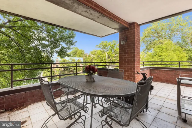 $1,400,000 | 101 Cheswold Lane, Unit 3A, Haverford, PA 19041