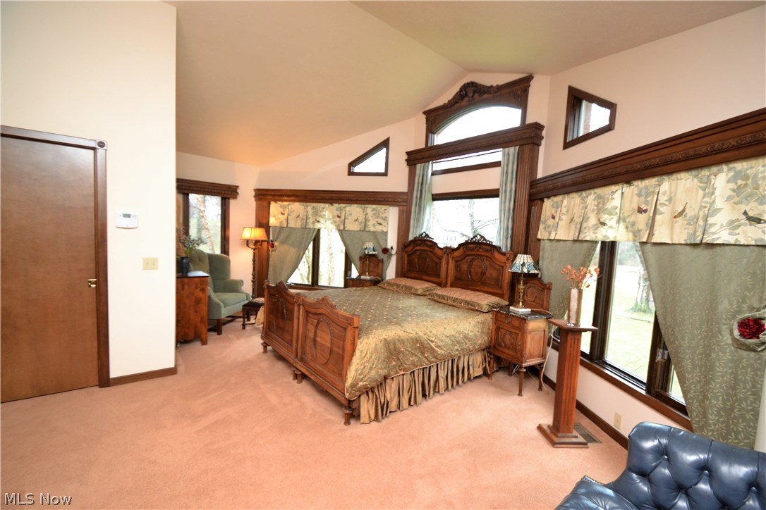 2737 Glenmont Road Northwest Canton, OH 44708 - Photo 16 of 33 Master suite added in 1998. Beautiful windows!