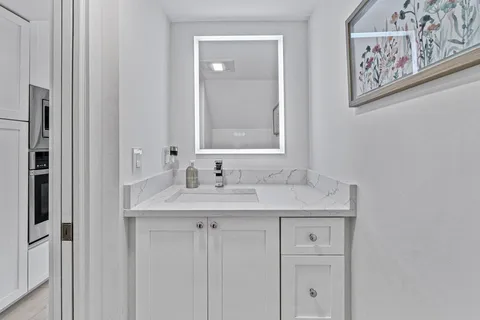 $1,899,000 | 200 South Ocean Boulevard, Unit A105, Delray Beach, FL 33483