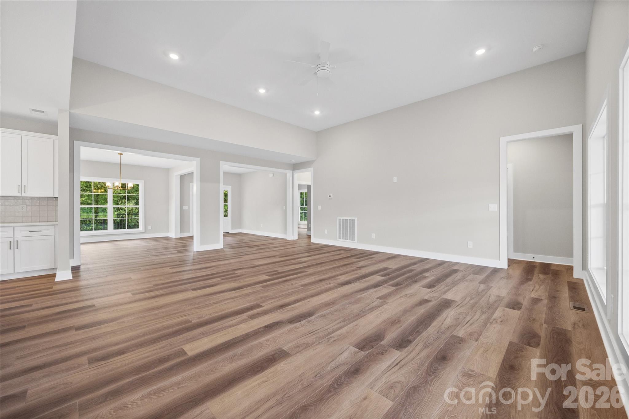 640 Edwards Road Fort Lawn, SC 29714 - Photo 9 of 37 Gallery Image 9