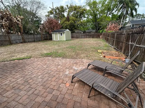 $2,000 | 625 West King Street, Orlando, FL 32804