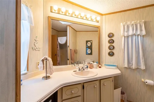 $199,000 | 25527 Belle Helene, Leesburg, FL 34748