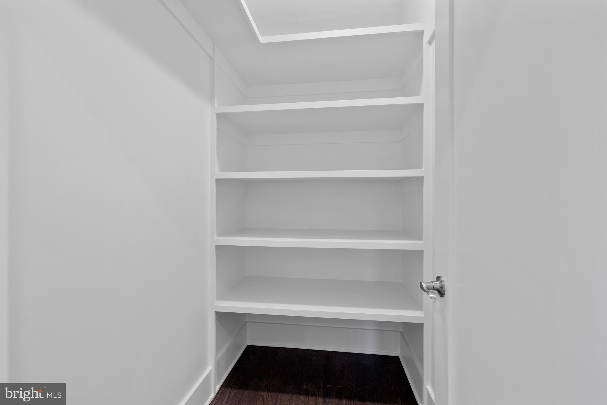 4616 Columbia Road Annandale, VA 22003 - Photo 49 of 80 Gallery Image 49