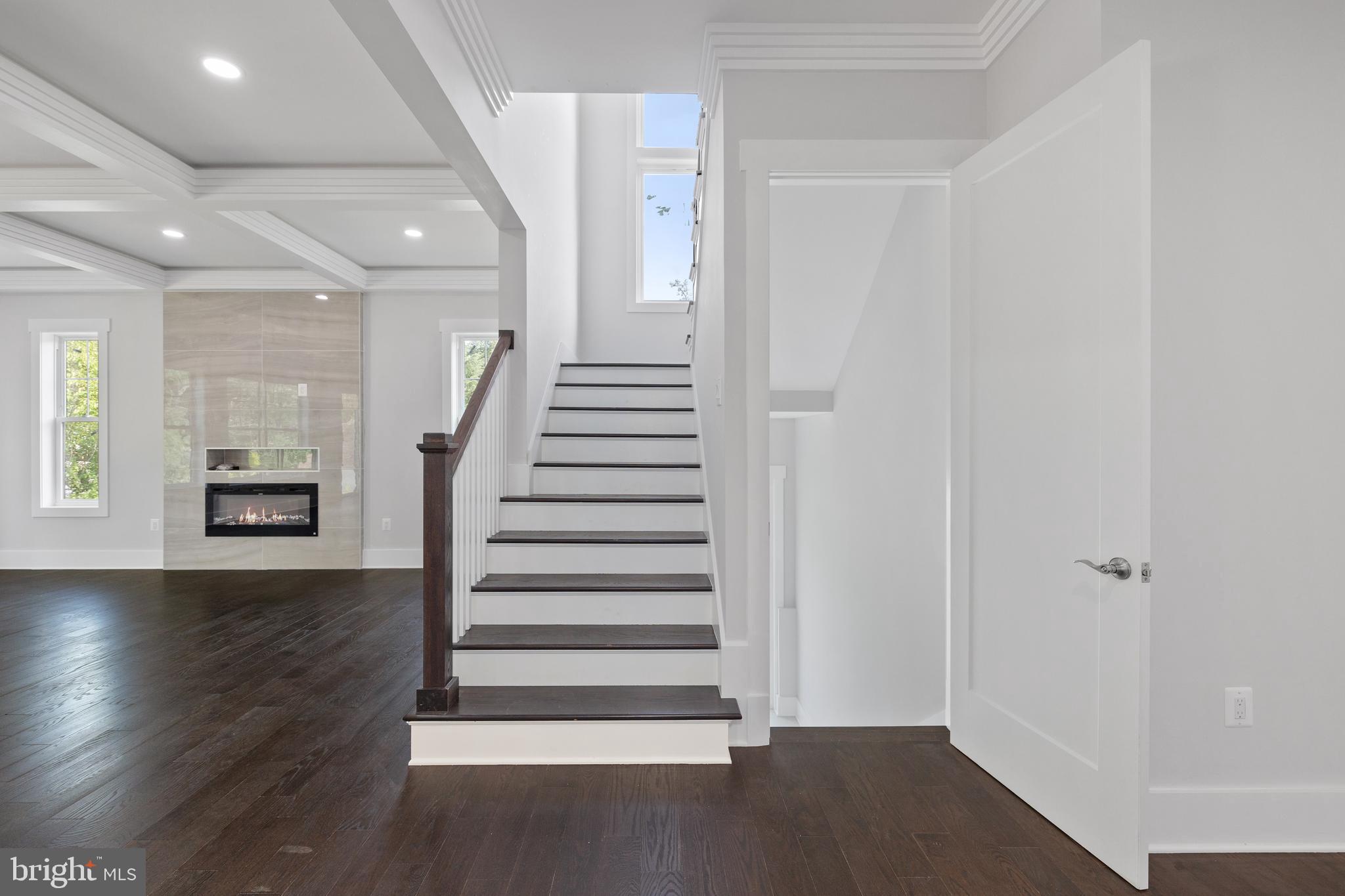 4616 Columbia Road Annandale, VA 22003 - Photo 8 of 80 Gallery Image 8